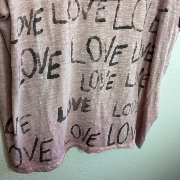 Magnolia Pearl Love Love Love Tee Purple Multi NWT - Picture 5 of 10